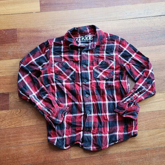77kids By American Eagle Red/Black Plaid Flannel Button Down Shirt Size Medium - Picture 3 of 11